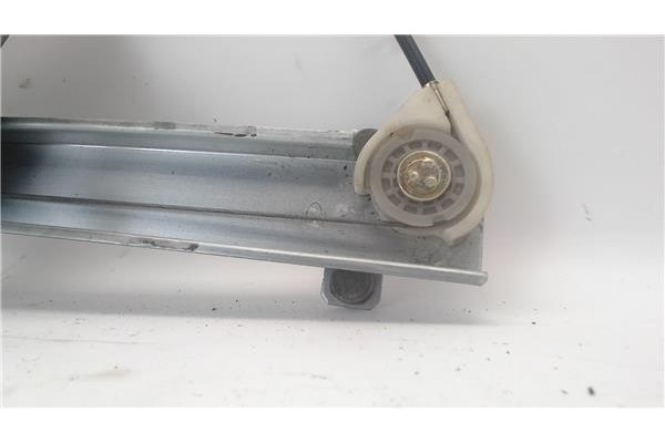 Recambio de mecanismo elevalunas trasero izquierdo para hyundai matrix (fc) referencia OEM IAM 9881017200  