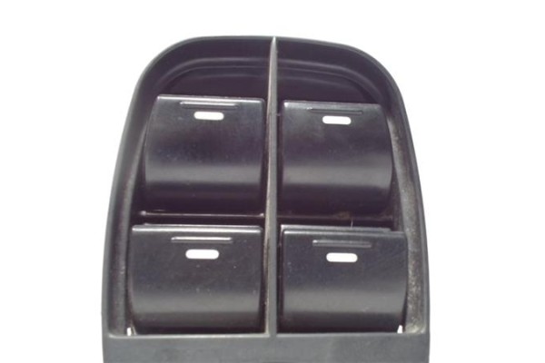 Recambio de mando elevalunas para tata indica (40_v2) 1.4 elegance referencia OEM IAM 325763  