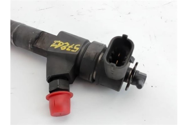 Recambio de inyector para alfa romeo 156 1.9 jtd 8v distinctive referencia OEM IAM 0445110111   Recambio de inyector para alfa romeo 156 1.9 jtd 8v distinctive referencia OEM IAM 0445110111