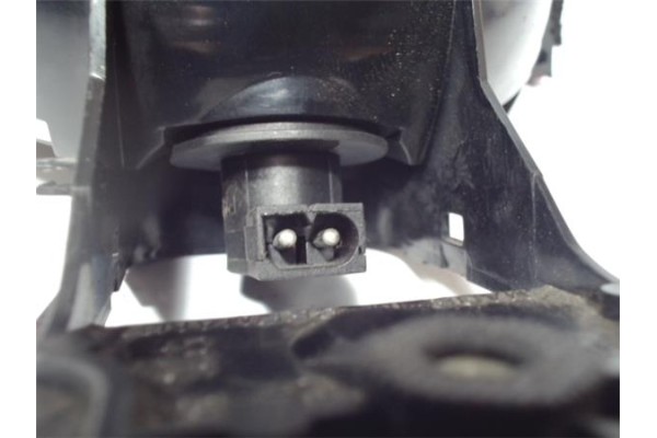 Recambio de luz central de freno para bmw serie 5 berlina (e39) 3.0 530i referencia OEM IAM 8360568  