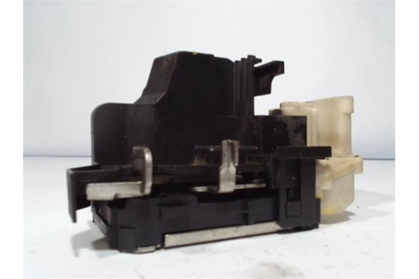 Recambio de cierre electromagnetico delantero derecho para fiat i doblo (223) cargo 1.9 jtd (223zxe1a) referencia OEM IAM 3792  