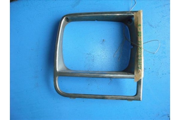 Recambio de cerquillo faro para jeep cherokee (xj) 2.5 se referencia OEM IAM   