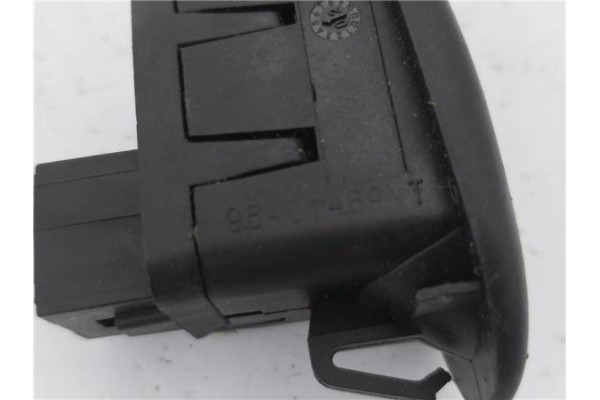 Recambio de mando elevalunas delantero izquierdo para citroen c3 1.4 hdi referencia OEM IAM 96401469XT  