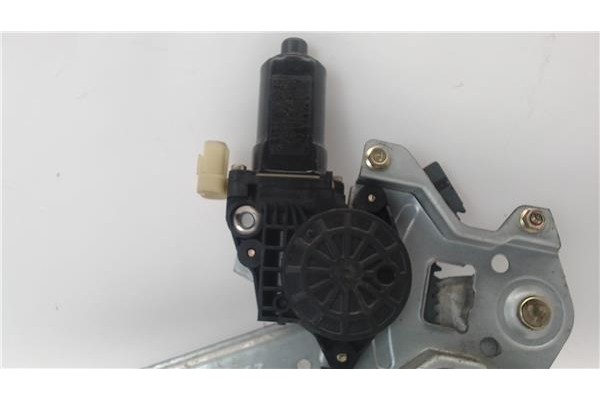 Recambio de mecanismo elevalunas trasero izquierdo para hyundai getz (tb) referencia OEM IAM 834031C010  