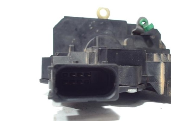 Recambio de cierre electromagnetico delantero izquierdo para fiat punto / grande punto (199) 1.3 d multijet referencia OEM IAM 5