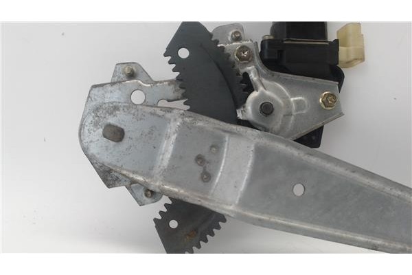 Recambio de mecanismo elevalunas trasero izquierdo para hyundai getz (tb) referencia OEM IAM 834031C010  