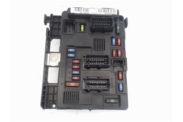 Recambio de centralita para peugeot 1007 1.4 sport referencia OEM IAM 965061840  