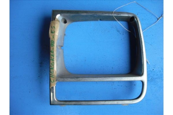 Recambio de cerquillo faro para jeep cherokee (xj) 2.5 se referencia OEM IAM   