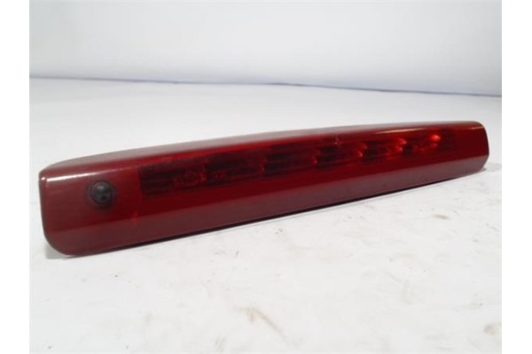 Recambio de luz central de freno para opel astra h berlina 1.8 sport referencia OEM IAM 316627975 316627975 