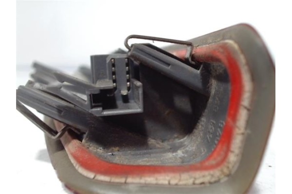 Recambio de luz central de freno para opel astra h berlina 1.8 sport referencia OEM IAM 316627975 316627975 