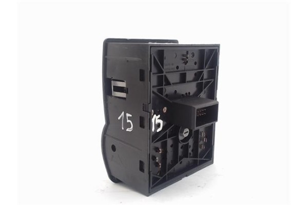 Recambio de mando de luces para opel corsa c referencia OEM IAM 0524119  