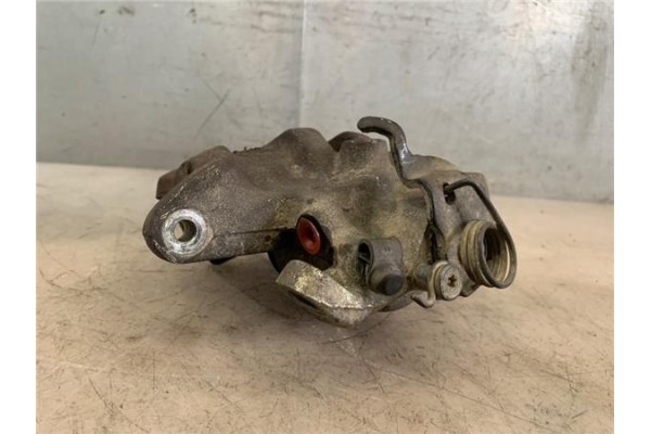 Recambio de pinza freno delantero izquierda para toyota rav 4 i (sxa1_) 2.0 16v referencia OEM IAM 4775042010  