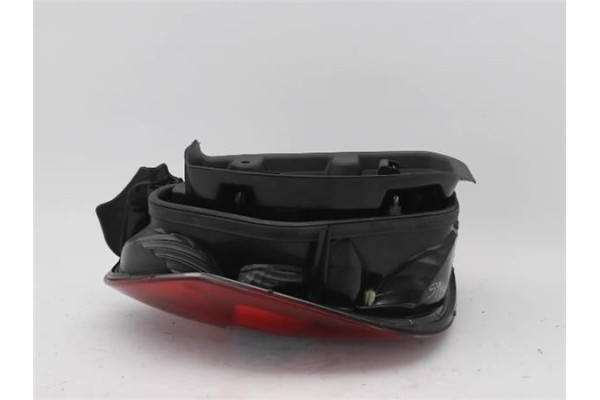 Recambio de piloto trasero derecho para citroen c5 berlina 1.8 16v (dc6fzb, dc6fze) referencia OEM IAM 6351S2 9632646680 