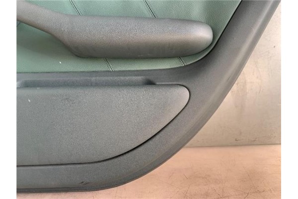 Recambio de guarnecido puerta trasero derecha para audi allroad quattro (4b5) 2.5 tdi (132kw) referencia OEM IAM 4B0863982  