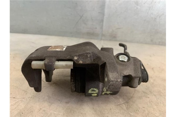 Recambio de pinza freno delantero derecha para toyota rav 4 i (sxa1_) 2.0 16v referencia OEM IAM 4773042010  