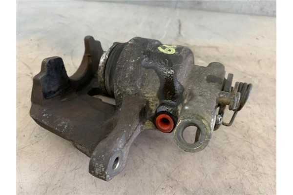 Recambio de pinza freno delantero derecha para toyota rav 4 i (sxa1_) 2.0 16v referencia OEM IAM 4773042010  