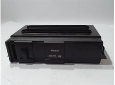 Recambio de cargador cd para renault scenic i (ja..) 1.6 16v (ja0b, ja04, ja11) referencia OEM IAM 7700413318A AL992728218 