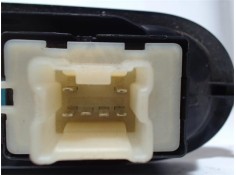 Recambio de mando elevalunas para dacia duster i 1.5 sl trotamundos 4x4 referencia OEM IAM 809601386  