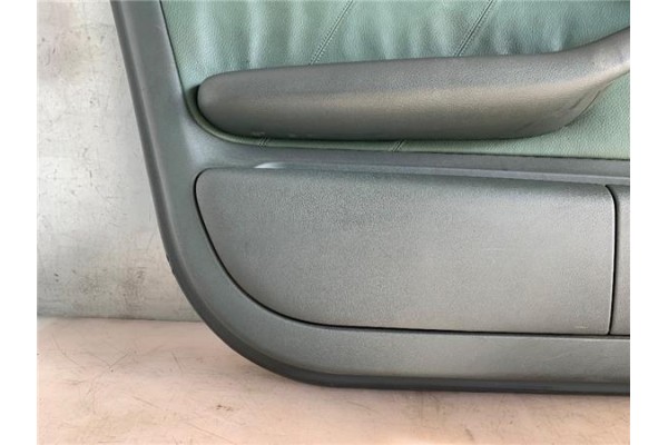 Recambio de guarnecido puerta delantero izquierda para audi allroad quattro (4b5) 2.5 tdi (132kw) referencia OEM IAM 4B1867103M 