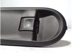 Recambio de mando elevalunas para dacia duster i 1.5 sl trotamundos 4x4 referencia OEM IAM 809601386  