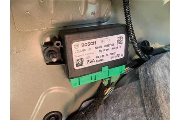 Recambio de centralita parking trasero para citroen c3 aircross 1.2 c-series referencia OEM IAM 9824532180 263014165 Recambio de centralita parking trasero para citroen c3 aircross 1.2 c-series referencia OEM IAM 9824532180 263014165