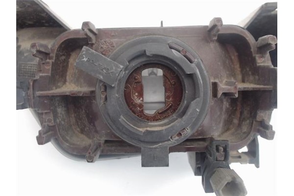 Recambio de faro antiniebla izquierdo para citroen saxo referencia OEM IAM 6204N6 67720231 33101SAAG52 , CITROËN