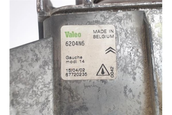 Recambio de faro antiniebla izquierdo para citroen saxo referencia OEM IAM 6204N6 67720231 33101SAAG52 , CITROËN