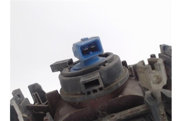 Recambio de faro antiniebla izquierdo para citroen saxo referencia OEM IAM 9618343580 67720231 