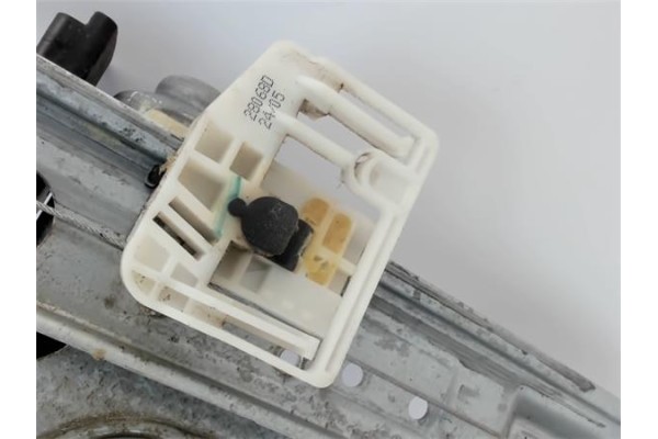 Recambio de elevalunas electrico trasero derecho para renault megane ii berlina 3p referencia OEM IAM   