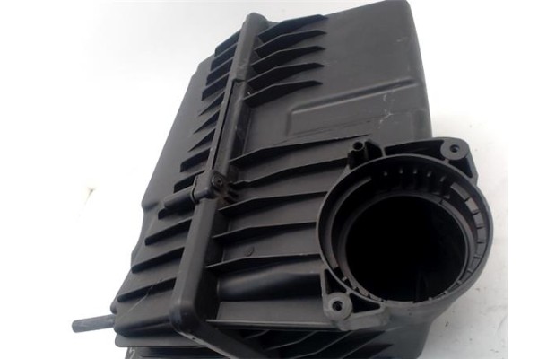 Recambio de carcasa filtro aire para peugeot 3008 2.0 style referencia OEM IAM 1420Q2  