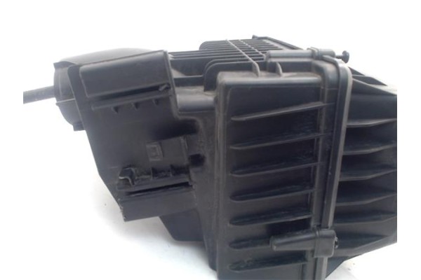 Recambio de carcasa filtro aire para peugeot 3008 2.0 style referencia OEM IAM 1420Q2  