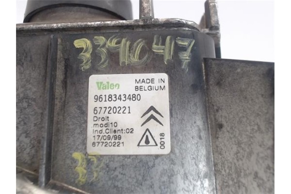 Recambio de faro antiniebla derecho para citroen saxo referencia OEM IAM 9618343480 67720221 