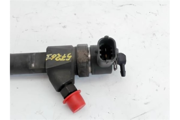 Recambio de inyector para alfa romeo 156 1.9 jtd 8v distinctive referencia OEM IAM 0445110111  