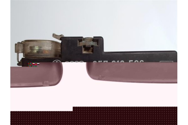 Recambio de luz central de freno para seat ibiza (6k3) 1.4 referencia OEM IAM 6K6945131 1L0945121 