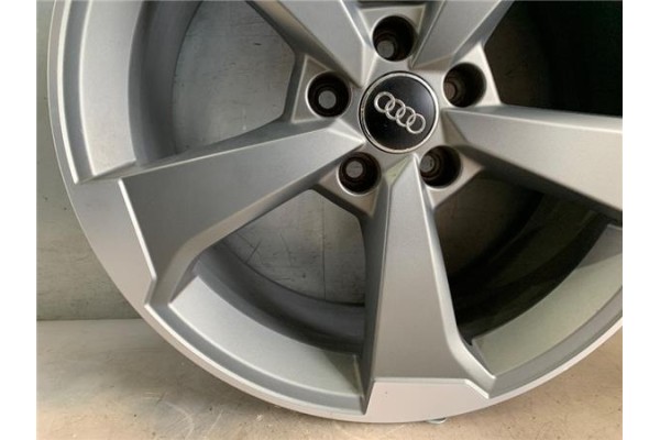 Recambio de llanta para audi rs3 sportback (8vf) 2.5 tfsi quattro referencia OEM IAM 8V0601025ES  