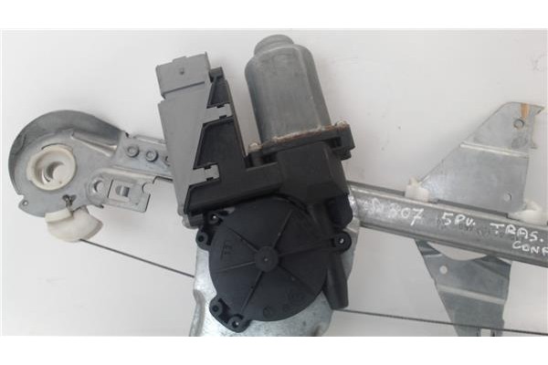 Recambio de mecanismo elevalunas trasero izquierdo para peugeot 307 (s1) referencia OEM IAM 400585L  