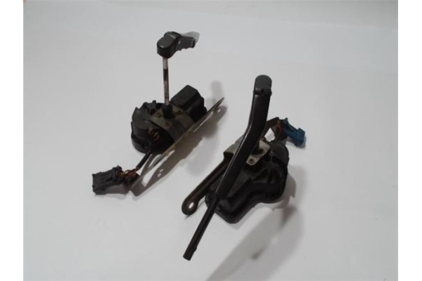 Recambio de motor limpia faros para saab 9-3 cabrio 2.0 t referencia OEM IAM 0390206935 0390206934 