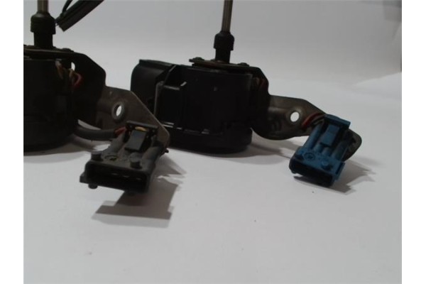 Recambio de motor limpia faros para saab 9-3 cabrio 2.0 t referencia OEM IAM 0390206935 0390206934 