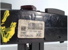 Recambio de interruptor luces emergencia para opel astra h berlina 1.8 sport referencia OEM IAM 13100107 03758070 