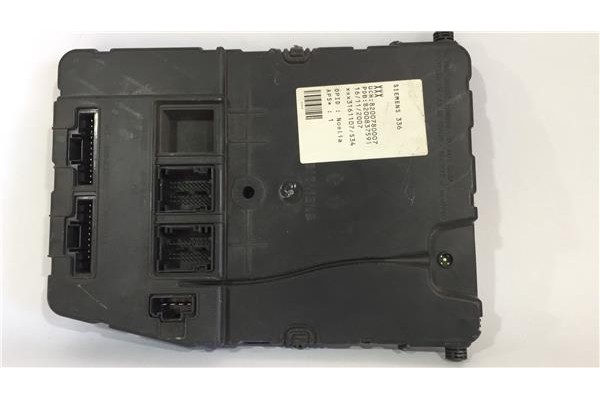Recambio de centralita para renault megane ii (bm0/1_, cm0/1_) 1.5 dci referencia OEM IAM 8200780007 8200837591 