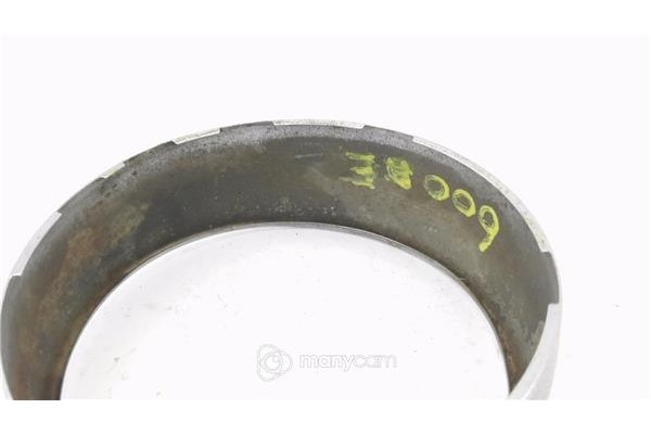Recambio de cerquillo faro para seat 600 e 0.6 referencia OEM IAM   
