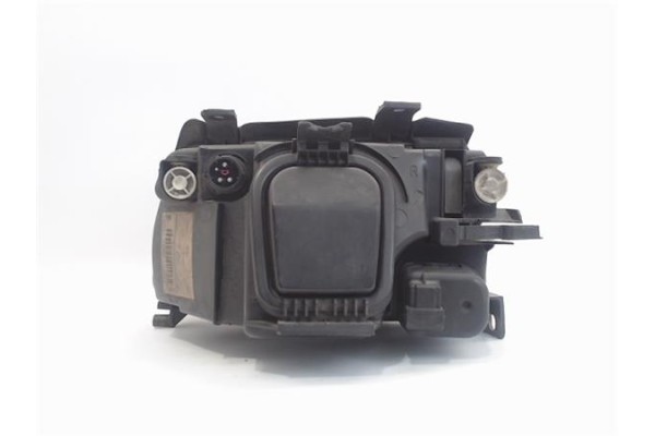 Recambio de faro delantero dcho para audi a4 berlina (b5) 1.6 referencia OEM IAM 8D0941004A 67723141 8D0941030 , AUDI | 8D095305