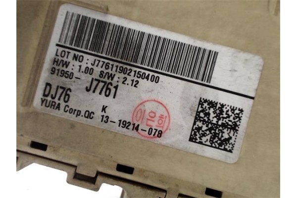 Recambio de caja fusibles/rele para kia cee´d 1.0 drive referencia OEM IAM 91200-J7200  