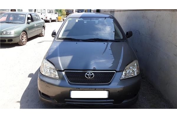 toyota corolla (e12)(2002) del año 