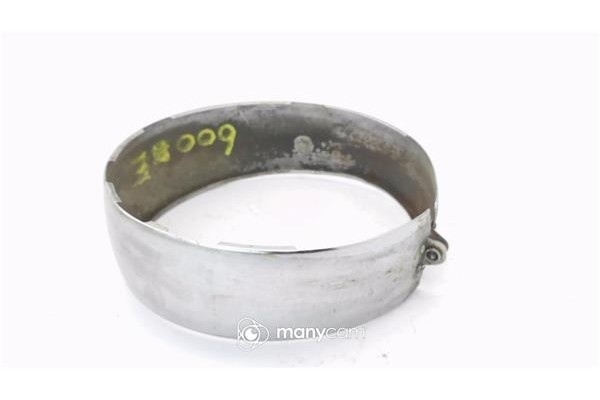 Recambio de cerquillo faro para seat 600 e 0.6 referencia OEM IAM   