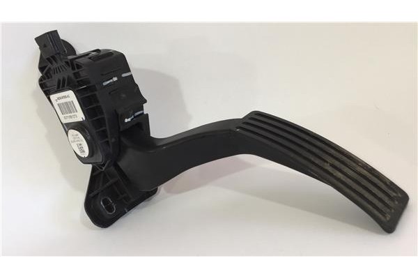 Recambio de pedal acelerador para ford ranger (tke) 2.2 doble cabina 4x4 xlt referencia OEM IAM AB399F836AC E0715B1273 