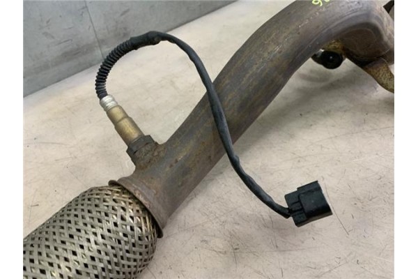 Recambio de tubo escape delantero para kia rio (jb) 1.4 16v referencia OEM IAM 286101G300  