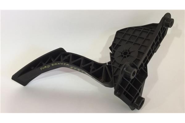 Recambio de pedal acelerador para ford ranger (tke) 2.2 doble cabina 4x4 xlt referencia OEM IAM AB399F836AC E0715B1273 