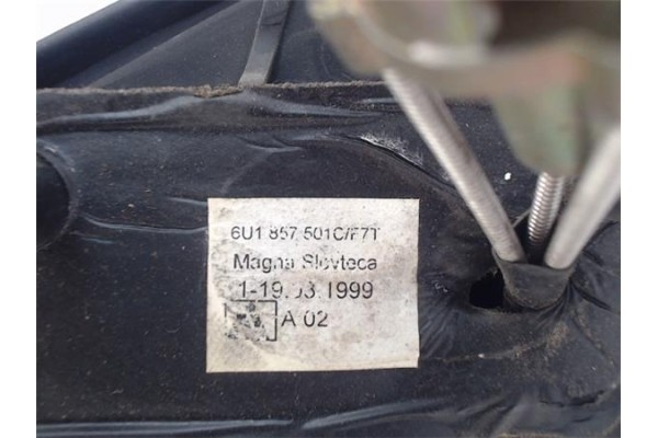 Recambio de retrovisor izquierdo para skoda felicia berlina (791) referencia OEM IAM 6U1857501CF7T  