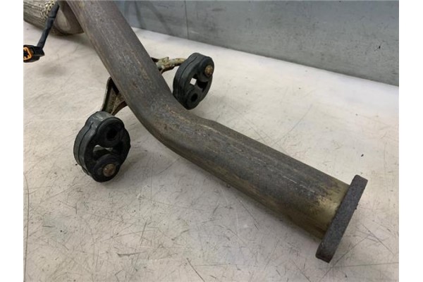 Recambio de tubo escape delantero para kia rio (jb) 1.4 16v referencia OEM IAM 286101G300  
